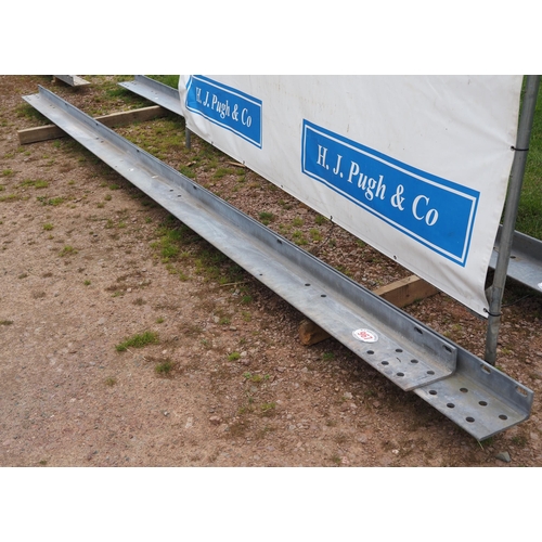 967 - Galvanised angle steel 6.0 190x100 -2