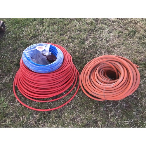 1590 - Various hoses