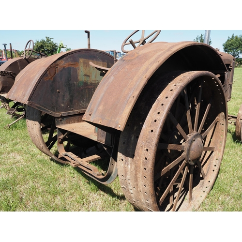 359 - Allis Chalmers 20-35 tractor. 4 cylinder. On steel wheels