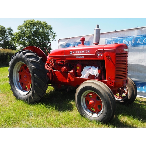 363 - International McCormick W9 Standard tractor. Petrol TVO. Electric start. PTO, swinging drawbar. Runs