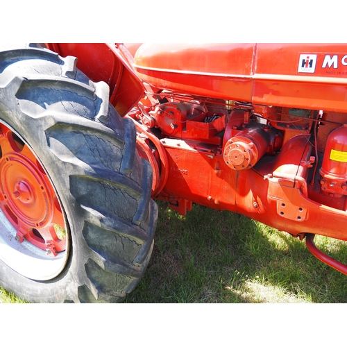 363 - International McCormick W9 Standard tractor. Petrol TVO. Electric start. PTO, swinging drawbar. Runs