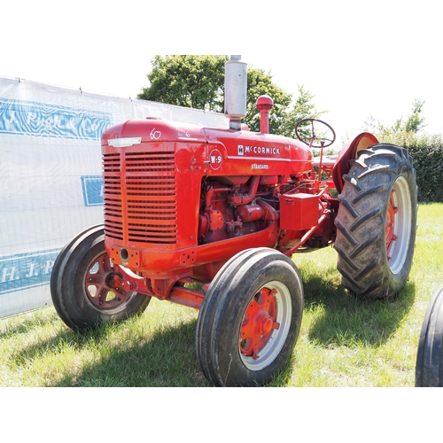 363 - International McCormick W9 Standard tractor. Petrol TVO. Electric start. PTO, swinging drawbar. Runs