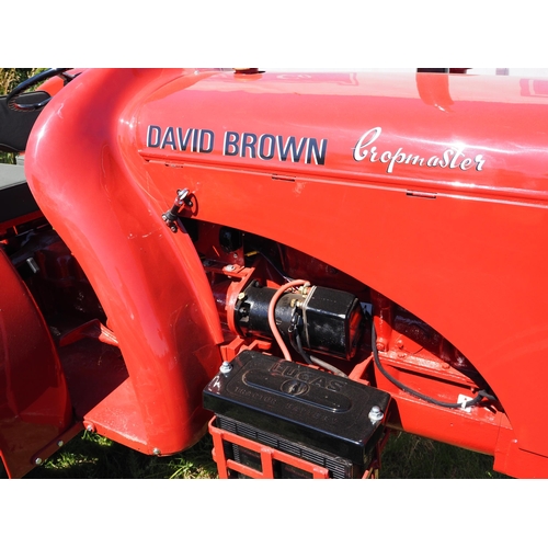 378 - David Brown 25 Cropmaster tractor. 1959.  Diesel. Full engine reconditioning and full repaint. new t... 