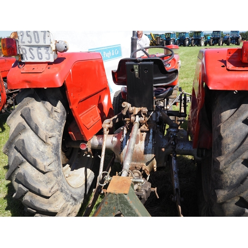 353 - Massey Ferguson 135 tractor. 5158 hours recorded. Front weight frame. Running well. SN-602170