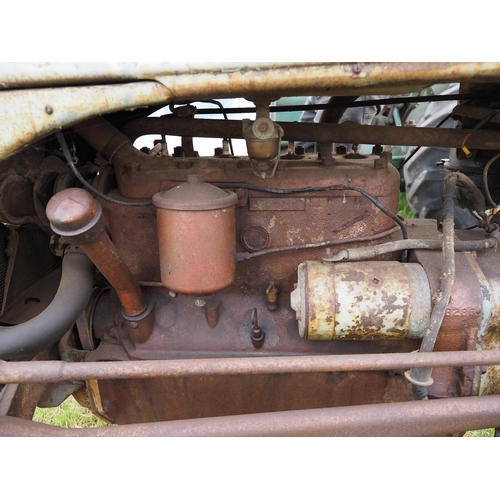 356 - Ford Ferguson 9N tractor. Good clean original. Petrol