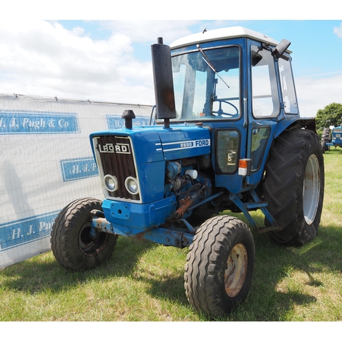 326 - Ford 5600 tractor. 1977. Runs and drives. 3711 hours recorded. SN-973740. Reg. PEX236R. V5