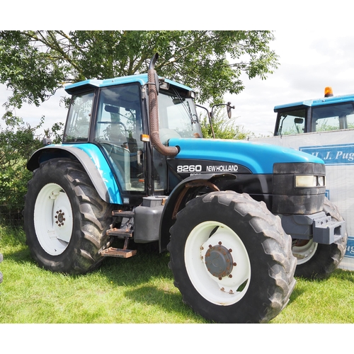 347 - New Holland 8260 Dual power tractor. 1997. 7915 hours recorded. 4WD. Runs. C/w pickup hitch and assi... 