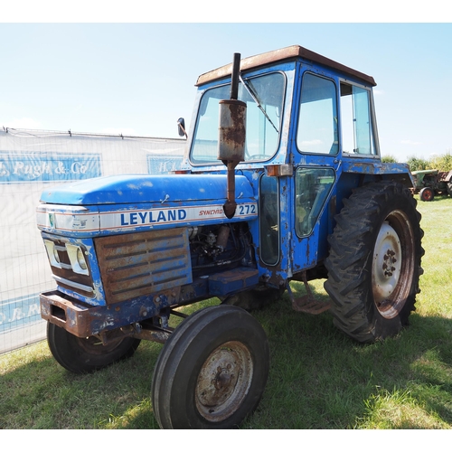 372 - Leyland 272 Synchro tractor. 1978. Runs. 2799 hours recorded. C/w pickup hitch. Reg. DYC483T.