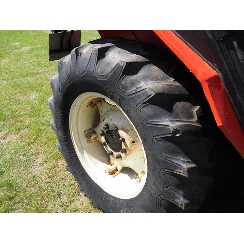 399 - Zetor 6011 tractor. 1985. 3411 hours recorded. 1 Former keeper. Running well. SN-10681. Reg. B113TPR... 