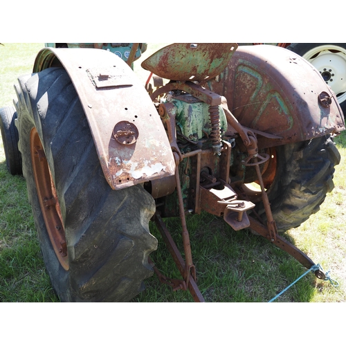 376 - Deutz Refroidi Par Air tractor. 1956. Runs