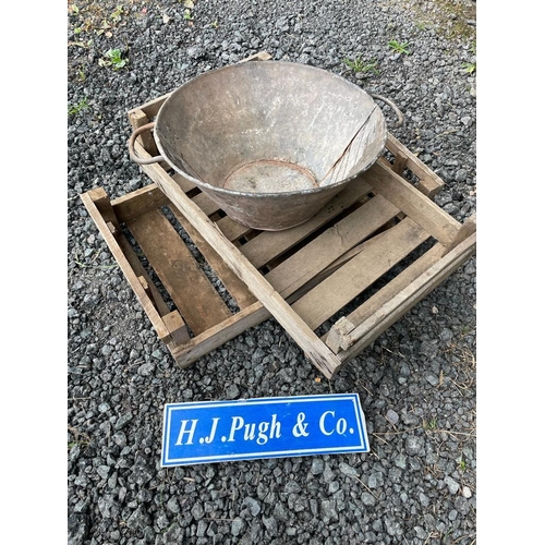 204 - Galvanised bucket