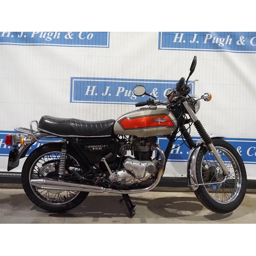 759 - Triumph Bonneville 750cc motorcycle. 1980 with electric start. Runs and rides. bike was recommission... 