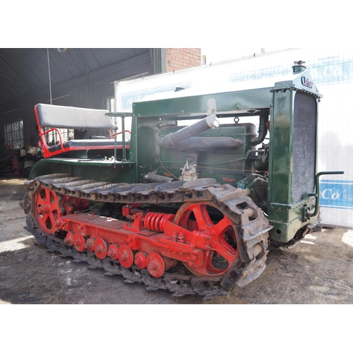 139 - Cletrac crawler with Wisconsin 6 cylinder petrol engine