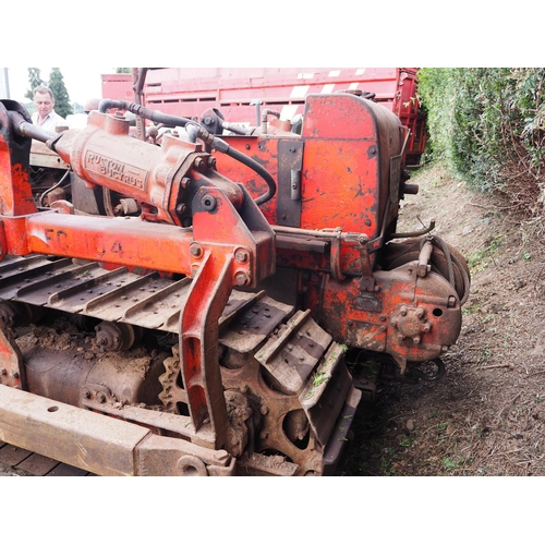 166 - International TD 9 crawler. Petrol/diesel. With Ruston Bucyrus blade and Cargo winch. Ex forestry co... 