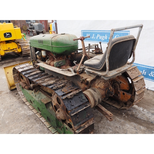 142 - Oliver/Cletrac crawler c/w front blade, belt pulley and drawbar