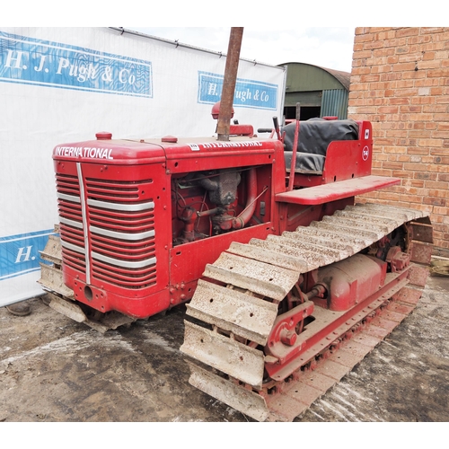 161 - International T6 crawler. Good tractor. SN-TBK2997. Runs