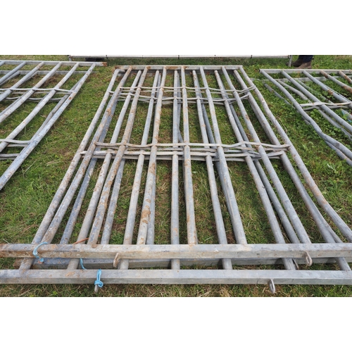 89 - Galvanised cattle hurdles -3