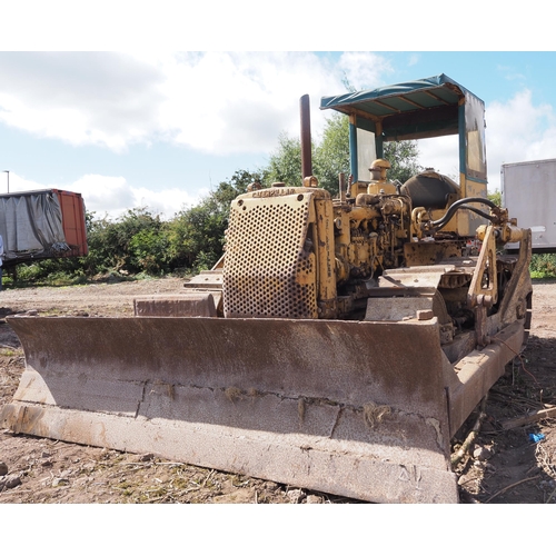 175 - Caterpillar D4 diesel crawler. c/w cab, Hyster D4N winch and blade. SN- 7U42114