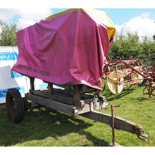 133 - Barn threshing machine on trailer