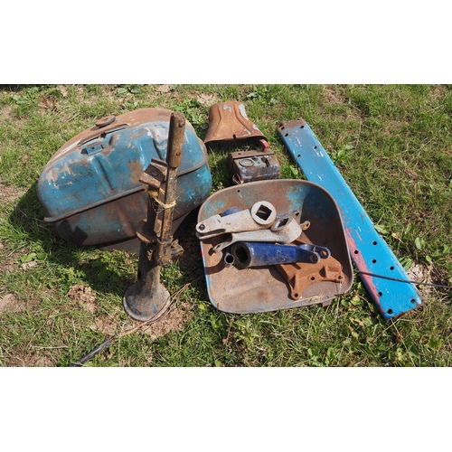 144 - Fordson Major tractor spares