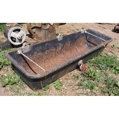 162 - Cast iron trough 4ft