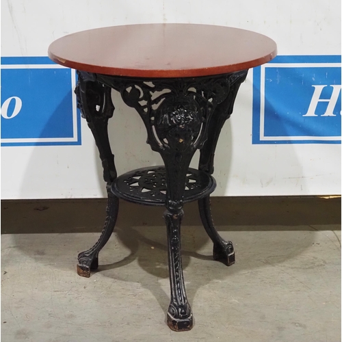 109 - Cast iron pub table 23.5