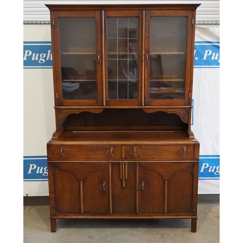 191 - Kitchen dresser 82x54