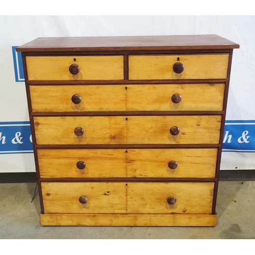 181 - Pine and mahogany chest of 4 long and 2 short graduated drawers 49x50