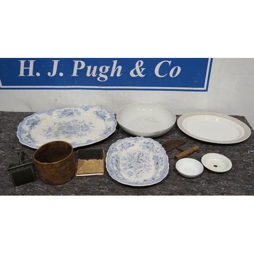 213 - Blue and white china platters and assorted cookware