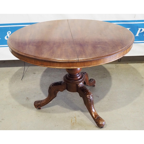 139 - Mahogany tilt top table on pedestal base 42