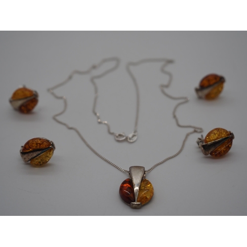 335 - Amber necklace and earrings set