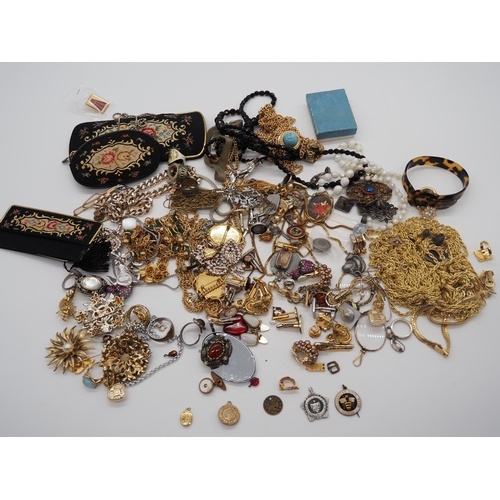 394 - Assorted costume jewellery including some gold and silver