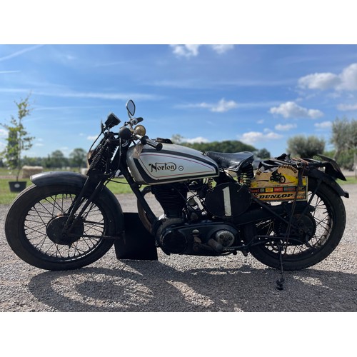 800 - Norton ES2 motorcycle. 1940. Ex WD. Runs, used 4 months ago. This bike has been used on rallies over... 