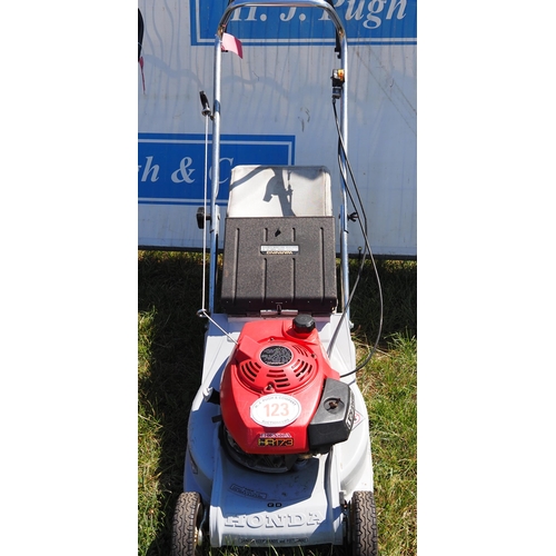 123 - Honda QD pedestrian mower