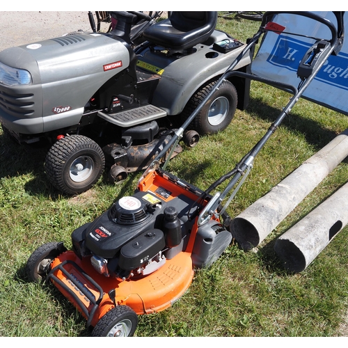 140 - Kubota pedestrian mower