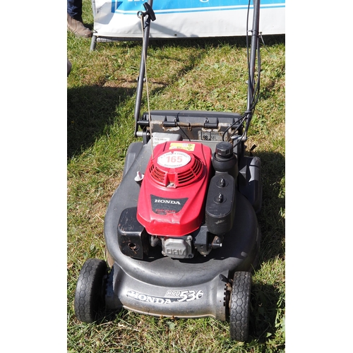 165 - Honda HRD 536 pedestrian mower