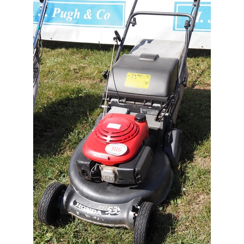 166 - Honda HRD 535 pedestrian mower