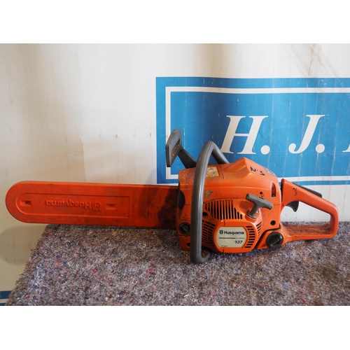 778 - Husqvarna 137 chainsaw