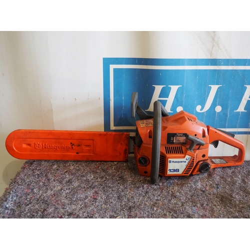 780 - Husqvarna 136 chainsaw