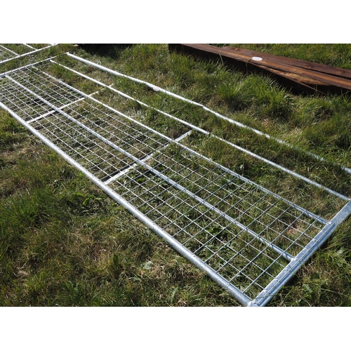 1137 - Galvanised mesh gate 12ft