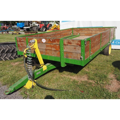 1218 - Wooden tipping trailer with loading ramps 10ft. 2017