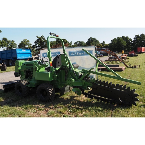 1247 - Vermeer trencher. Refurbished, good order, carrier and spare chain. Key in office