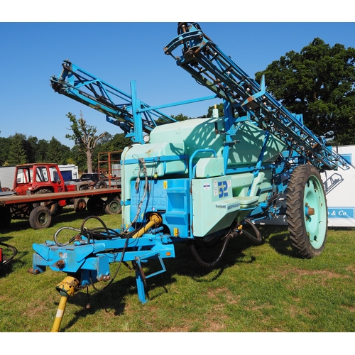 1290 - Berthoud 24m trailed crop sprayer, 3200L tank, tested 3rd August 2022