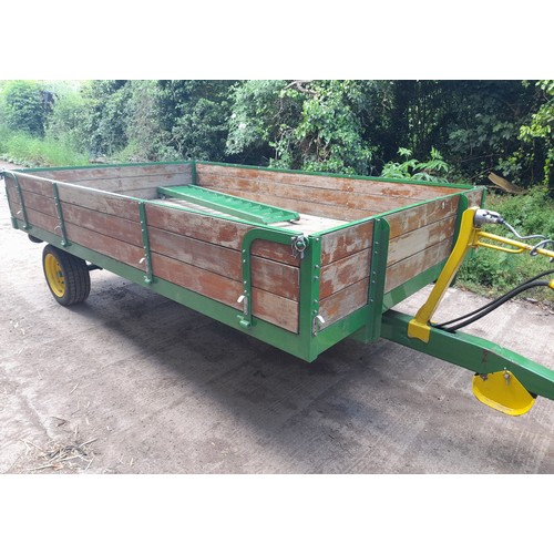 1218 - Wooden tipping trailer with loading ramps 10ft. 2017