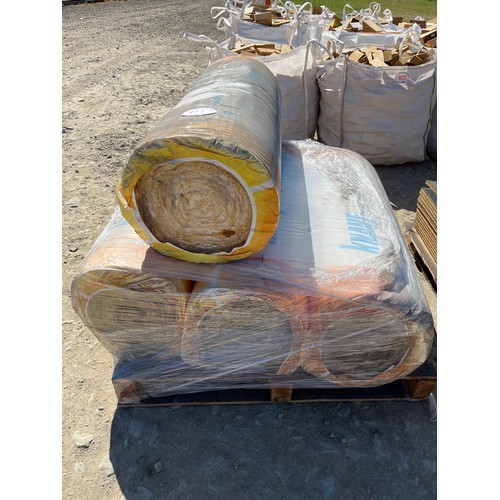 927 - 4 Rolls of Duct insulation