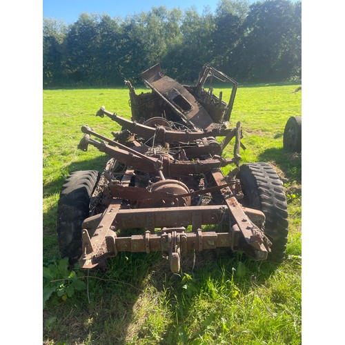 128A - Ex Army Bedford 4wd QL lorry and spare axle, hedgerow