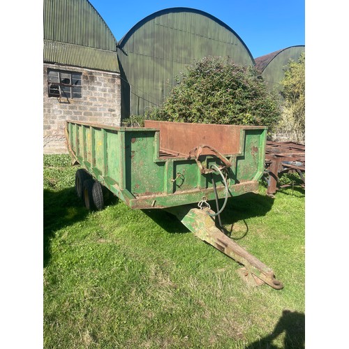 110B - Tandem axle beaver tail plant trailer with ramps. 14ft