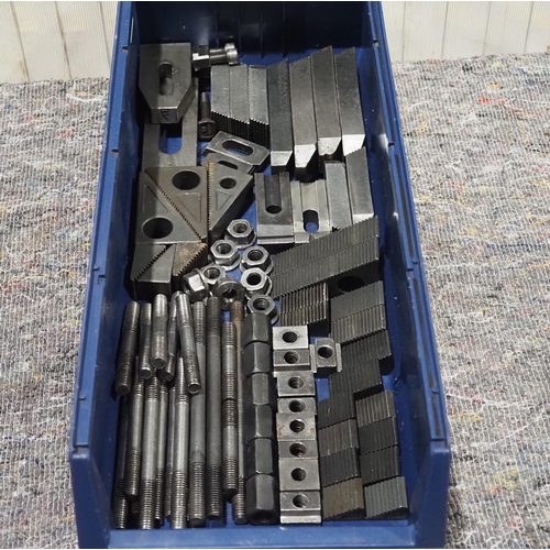 382 - Tray of milling clamps & accessories