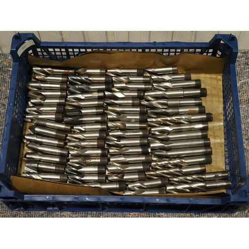 387 - Tray of milling cutters (16mm & 5/8