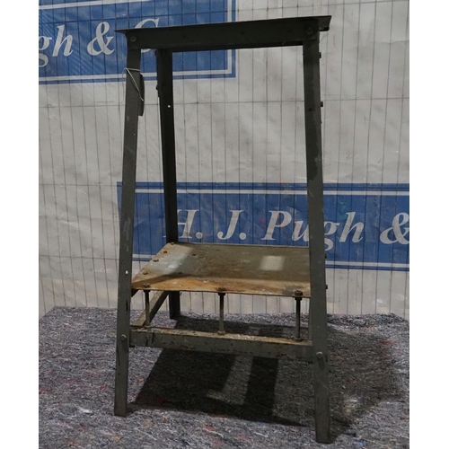 442 - Steel industrial machine stand